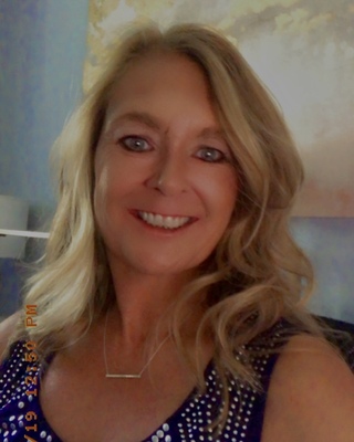 Photo of Kellie L Hakken, Clinical Social Work/Therapist, LMSW