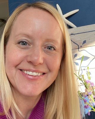 Photo of Kerry McCommons, Licensed Clinical Professional Counselor, LCPC