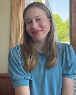 Photo of Anielle Rose Iwanicki, Clinical Social Work/Therapist, Anielle, LCSW