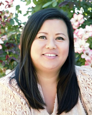 Photo of Jennifer Her, Marriage & Family Therapist in Fresno County, CA