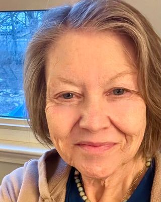 Photo of Raechel McGhee, Clinical Social Work/Therapist, LICSW, CHWC