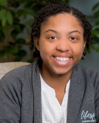 Photo of Cam Davis, Licensed Clinical Professional Counselor, LCPC