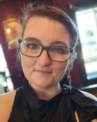 Photo of Casey Lynn Vendetti, Clinical Social Work/Therapist, LCSW-C