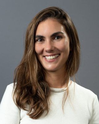 Photo of Marcela Amaral, Psychotherapist, MA