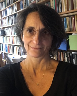 Photo of Maria Pinter, Psychotherapist, MA, MUKCP