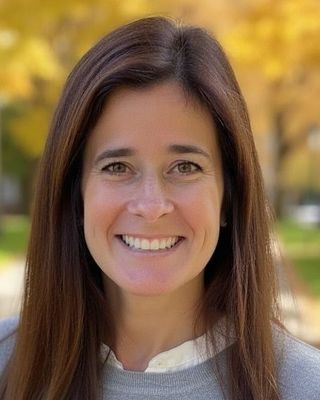 Photo of Nathalie Kirshner, Licensed Mental Health Counselor Associate, LMHCA