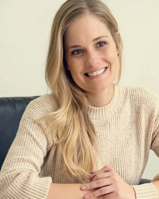 Photo of Jenny Hunt, Pre-Licensed Professional, MSW, RCSWI, CAP