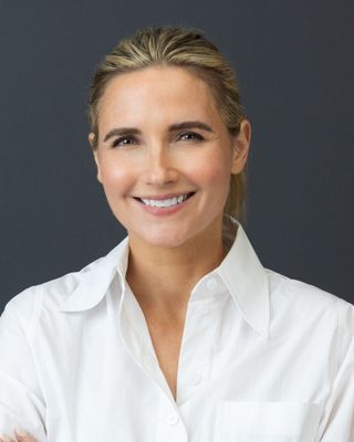 Photo of Dr. Lauren Dill, Psychologist, PhD