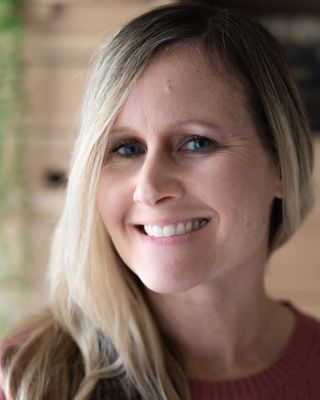 Photo of Angela Charles, Marriage & Family Therapist, MS, LMFT