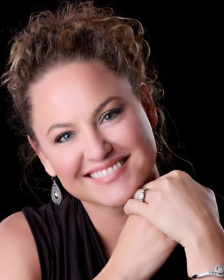 Photo of Shoni Lavon Graves, Psychiatric Nurse Practitioner, PMHNP, APRN