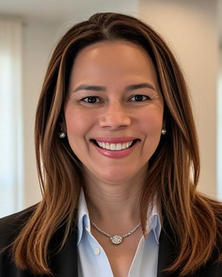Photo of Glorive Cabino, Clinical Social Work/Therapist, LCSW