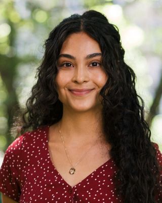 Photo of Angela Benitez, Resident in Counseling, MA