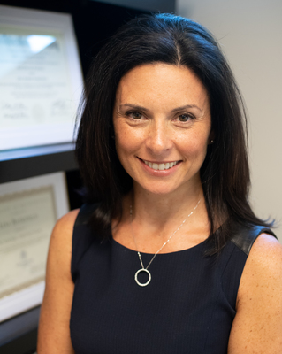 Photo of Lisa Baskfield, Marriage & Family Therapist in Winnetka, IL