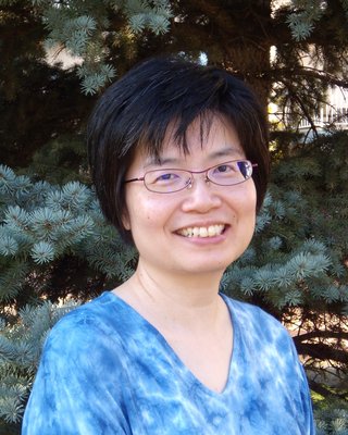 Photo of Dora Lee, Counsellor in Edmonton, AB