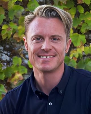 Photo of Wyatt Darling, Marriage & Family Therapist in Hawthorne, CA
