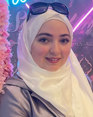 Photo of Nisreen Al-Mahayni, Clinical Social Work/Therapist