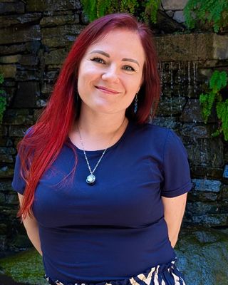 Photo of Alyssa Coleman, Clinical Social Work/Therapist, LCSWA