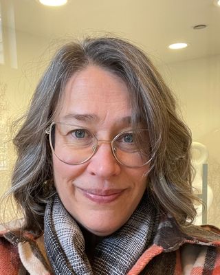 Photo of Elizabeth Collins, Licensed Professional Counselor, LPC, MTBC, MA, EMDR, BSP
