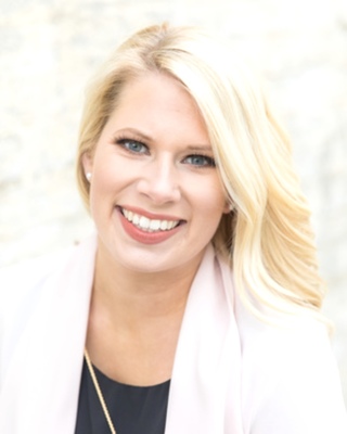 Photo of Lindsey Burns, LPC, MHSP, MEd, NCC, Licensed Professional Counselor in Murfreesboro