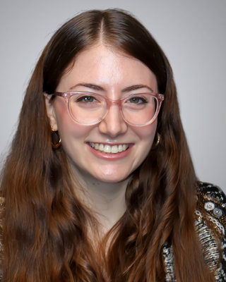 Photo of Shannon Bucciarelli, Psychiatric Nurse Practitioner, MSN, PMHNP, B-C