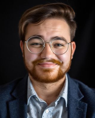 Photo of Jonathan Robbe, Clinical Social Work/Therapist, LSW