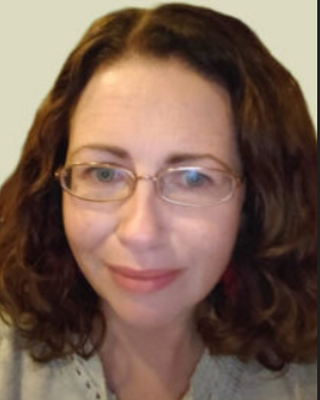 Photo of Geraldine Mulpeter, Psychotherapist, MA, MIAHIP