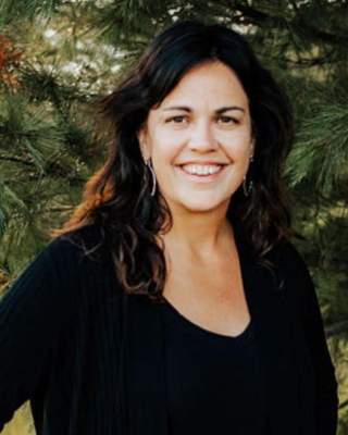 Photo of Angie Dahl, Psychologist, LP