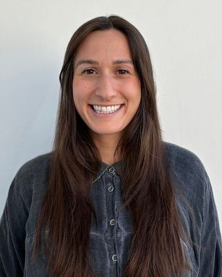 Photo of Dr. Stephanie Gumuchian, Pre-Licensed Professional, PhD