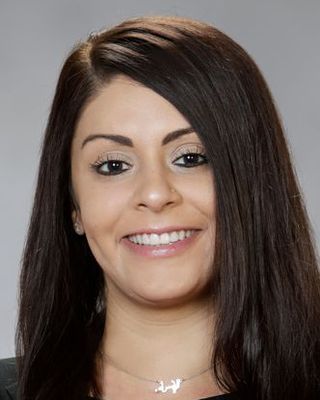Photo of Isra Malik, Psychologist, PsyD