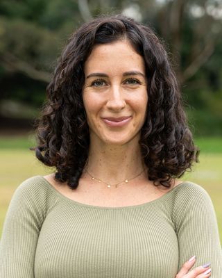 Photo of Sarah Bays, Psychotherapist, PACFA