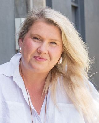 Photo of Hannah Gordon, Social Worker, AMHSW