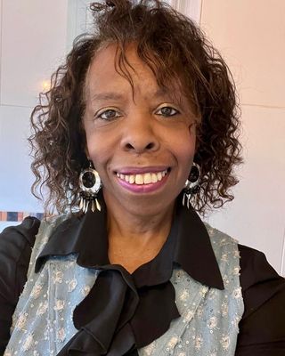 Photo of Mo Perkins, Psychotherapist, MA, MBACP Accred