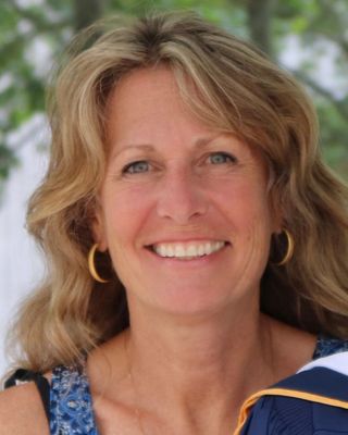 Photo of Yvette Fuerderer, Counselor, MS, LMHC, CH