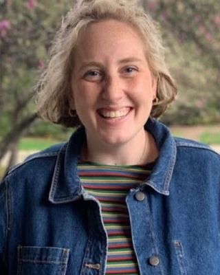 Photo of Leah J Short, Clinical Social Work/Therapist, LMSW