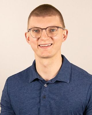 Photo of Zach LeFevre, Pre-Licensed Professional, MSW-I