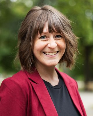 Photo of Jen Ackerson, Licensed Professional Counselor, MA, LPC, ACS, ATR-BC, ATCS