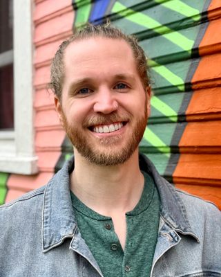 Photo of Tyler Goldsberry, Marriage & Family Therapist, LMFT