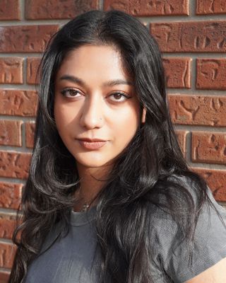 Photo of Mavra Wasim, Registered Psychotherapist (Qualifying), MA, HBSc