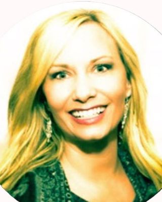 Photo of Lisa Utt, Psychiatric Nurse Practitioner, MSN, PMHNP