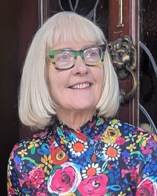 Photo of Linda Colleen Haylett, Counsellor, MA, MBACP