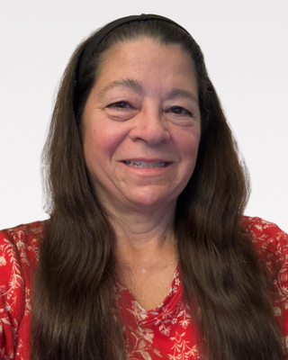 Photo of Lynet Uttal, Clinical Social Work/Therapist, LCSW
