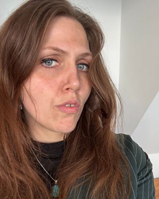 Photo of Lauren Roberts, Counsellor, MBACP