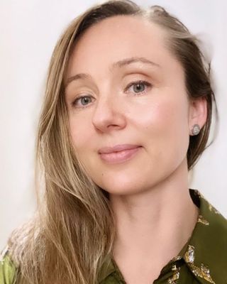 Photo of Oxana Kuzmina, Counsellor, MSocSci, MHKPCA