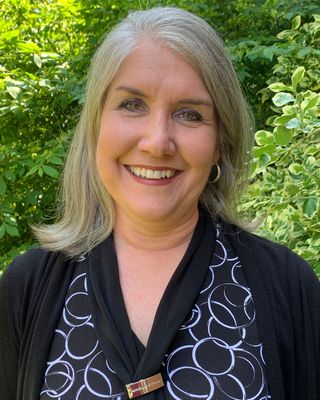 Photo of Colleen O'Grady, Registered Social Worker in L6K, ON