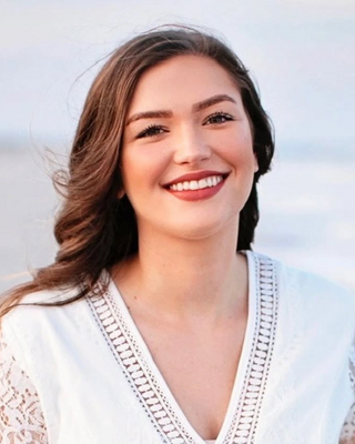 Photo of Mackenzie Pesata, Psychiatric Nurse Practitioner, APRN, PMHNP
