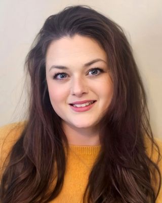 Photo of Nicolette Park, Registered Psychotherapist (Qualifying), RP (Q)
