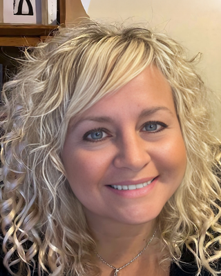 Photo of Jennifer Humphries, Counselor, LMHC
