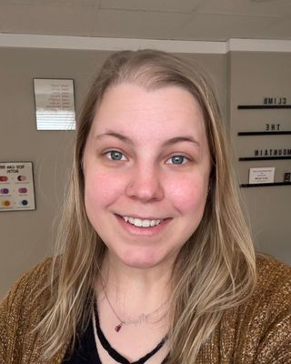 Photo of Rachael Dolf, Clinical Social Work/Therapist, LISW