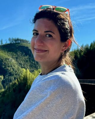 Photo of Kayla Noodelman - KN Therapy, Registered Psychotherapist, MACP, BSc