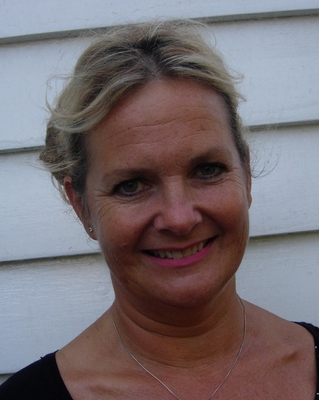 Photo of Ellen Garrard, Counsellor in CT21, England